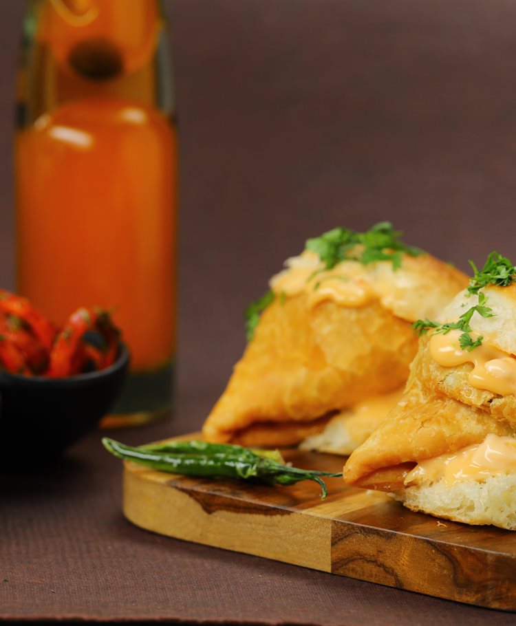 Samosa Pav